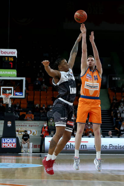 这样一个聚 这样一个聚